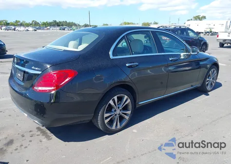 2016 Mercedes-Benz C 300 4Matic from USA, damaged, VIN 55SWF4KB9GU167921